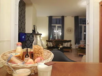 The Room Bruxelles 2*,